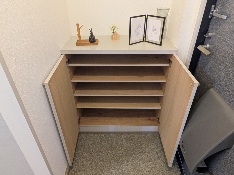 シューズボックス