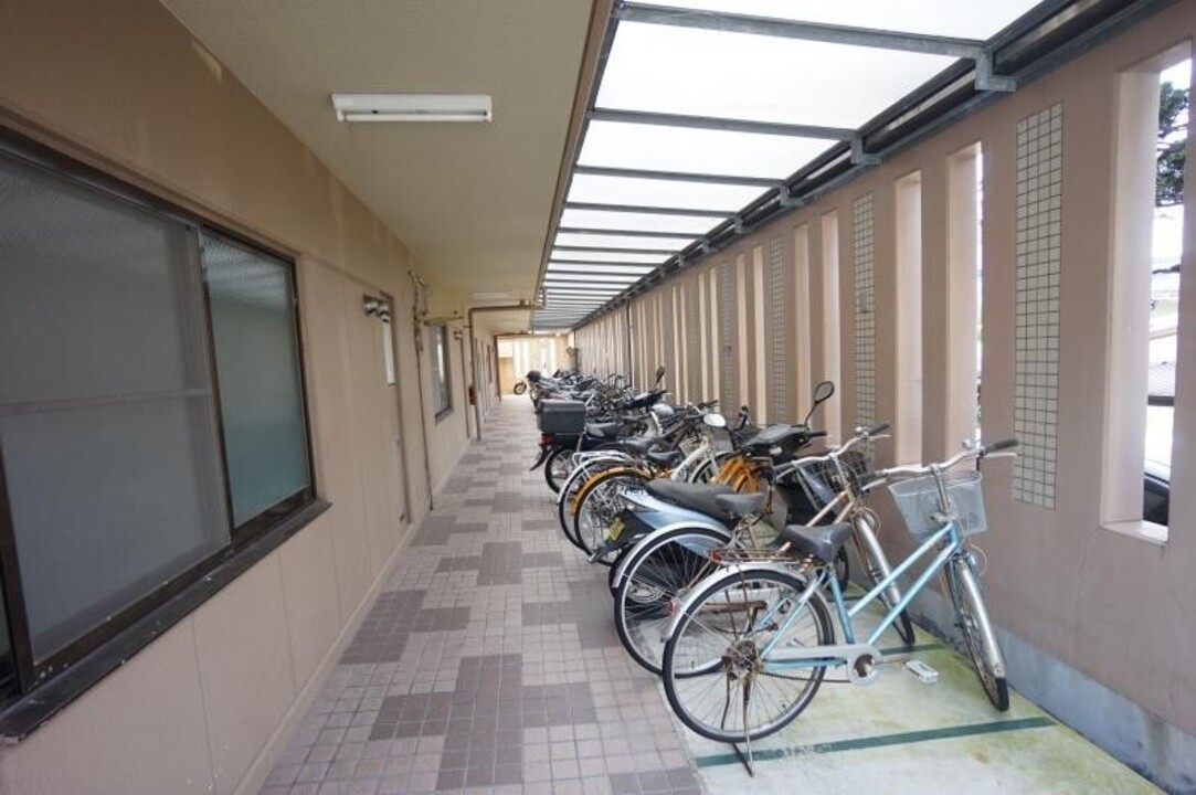 駐輪場