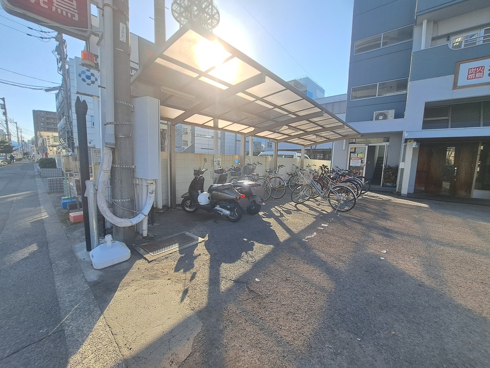 駐輪場