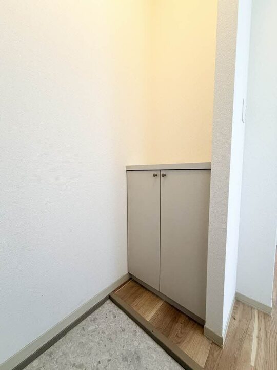 シューズボックス