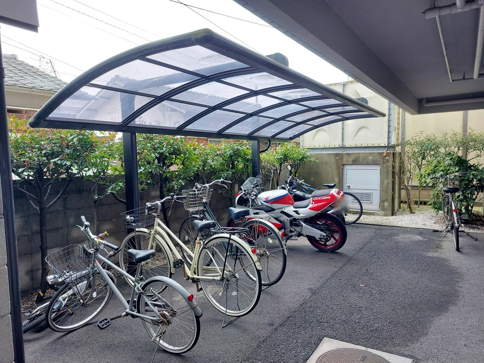 駐輪場