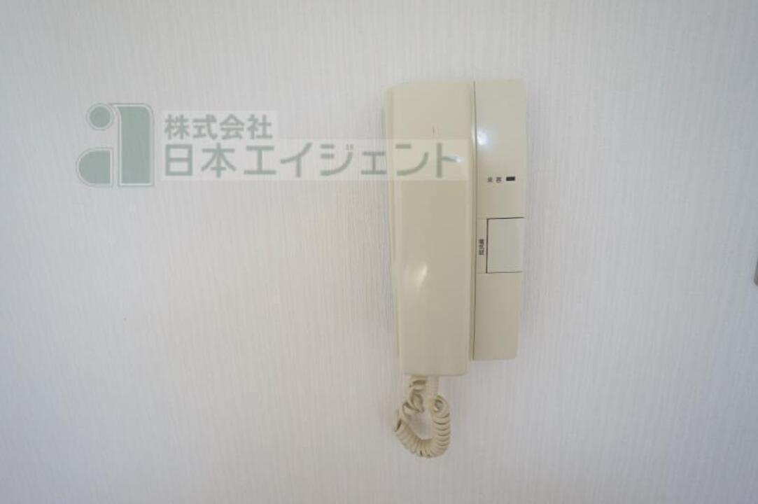 インターホン