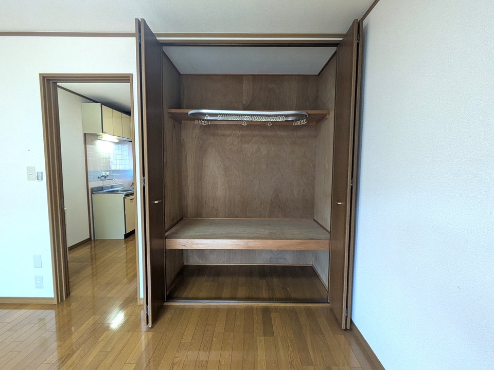 シャワー付洗面化粧台