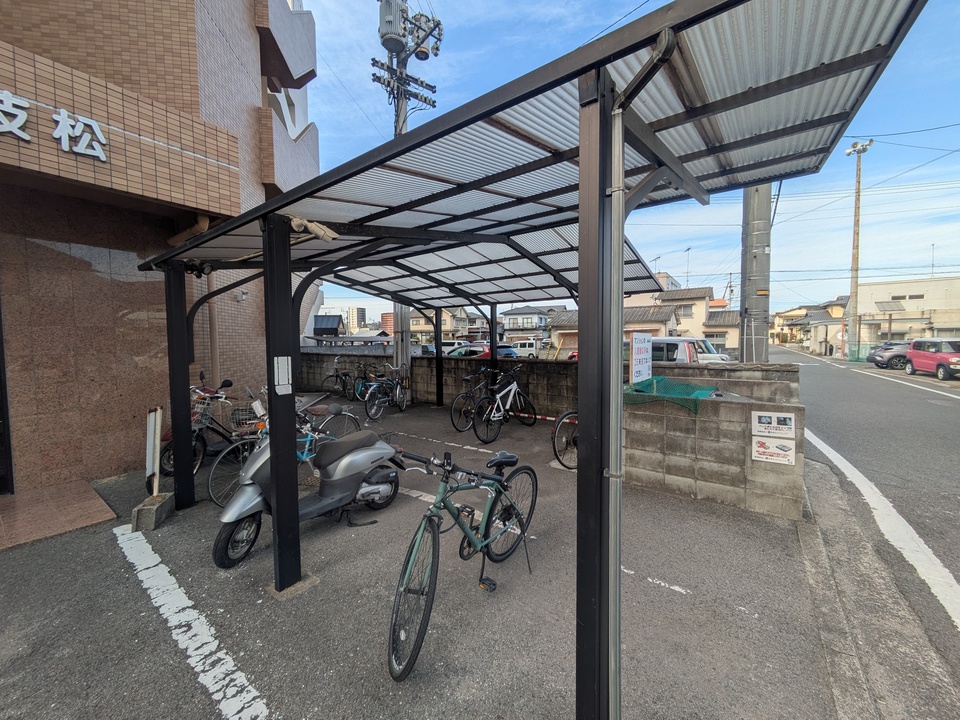 駐輪場
