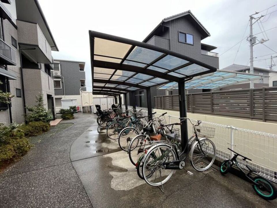 駐輪場