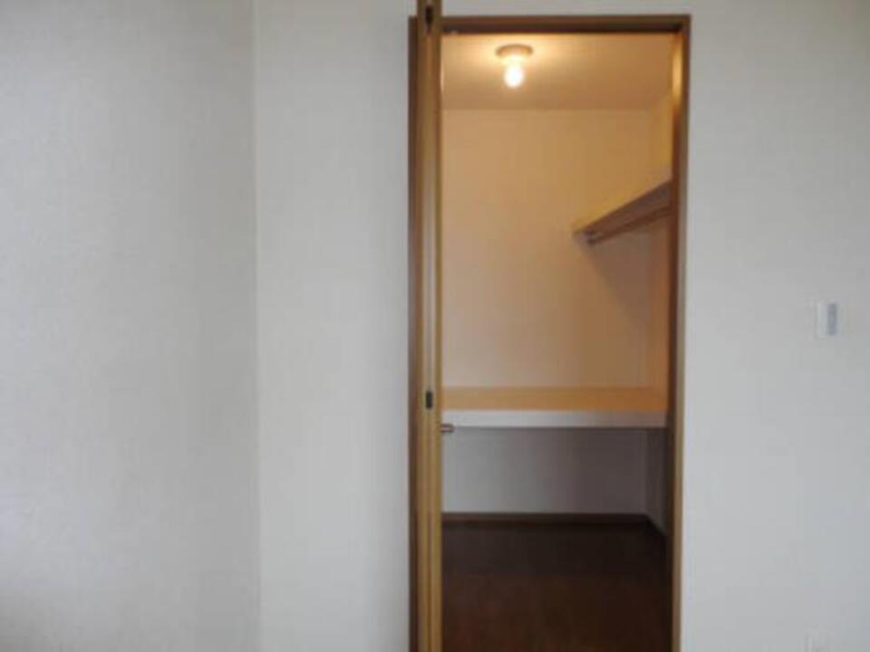 ウォークインクローゼット