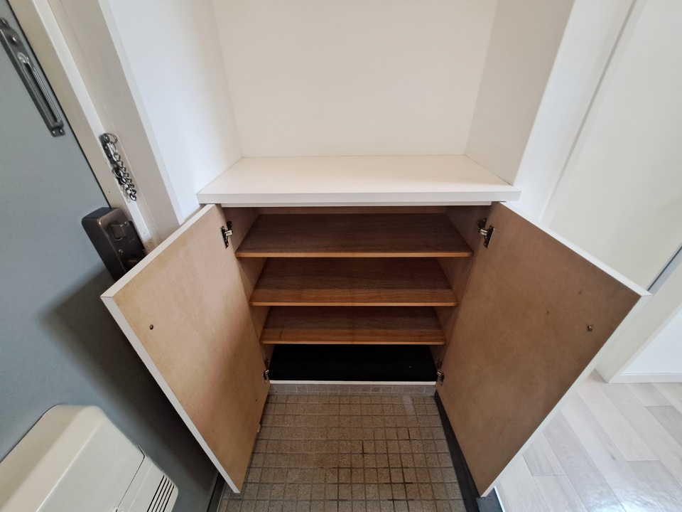 シューズボックス