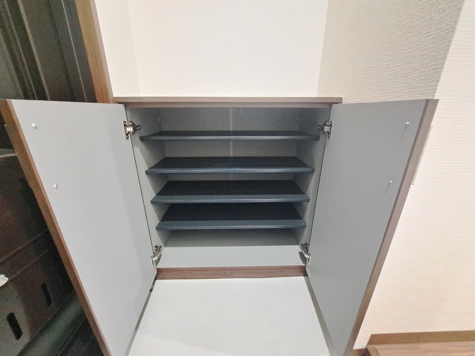 シューズボックス