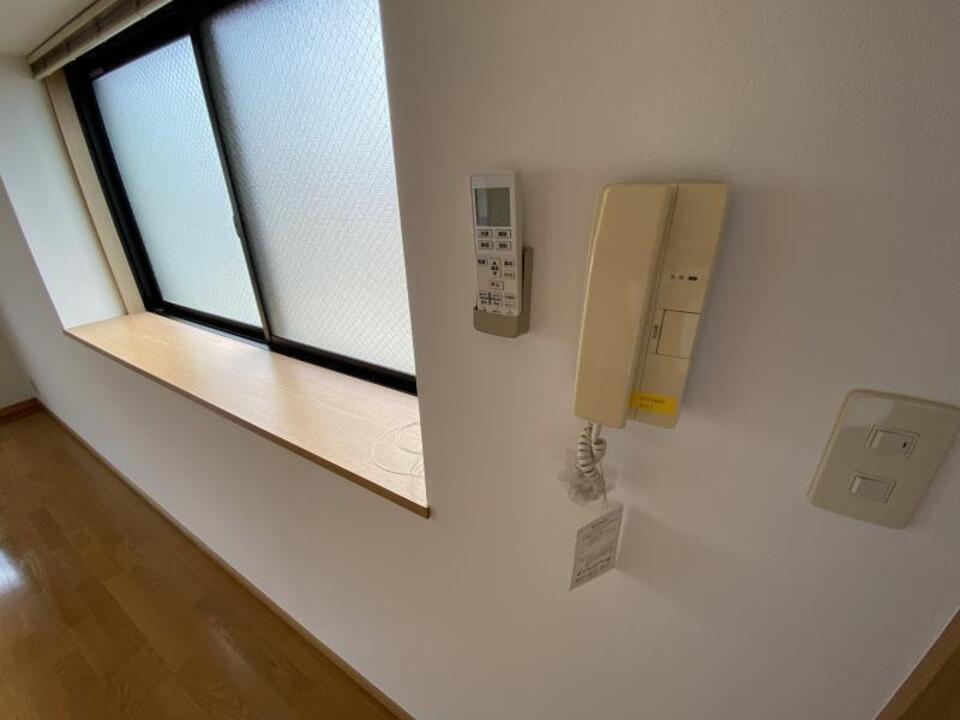 インターホン