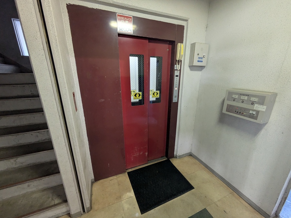 エレベーター