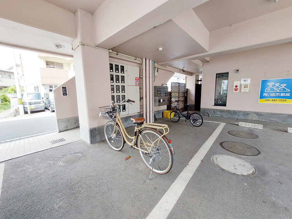 駐輪場