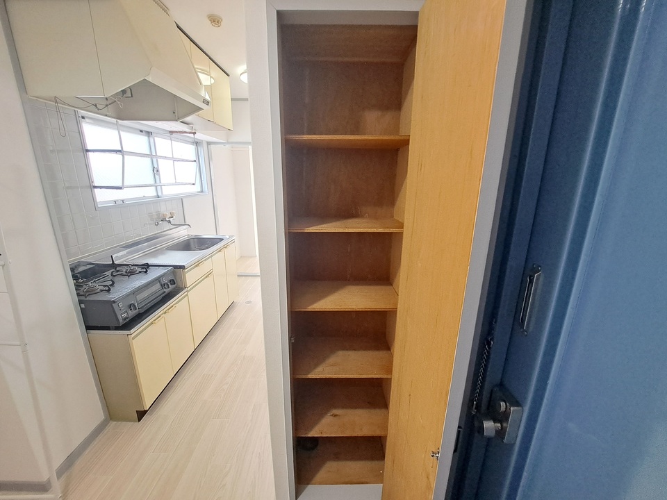 シューズボックス