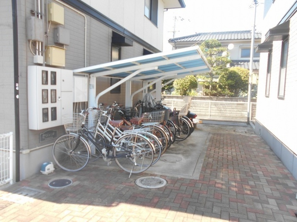 駐輪場