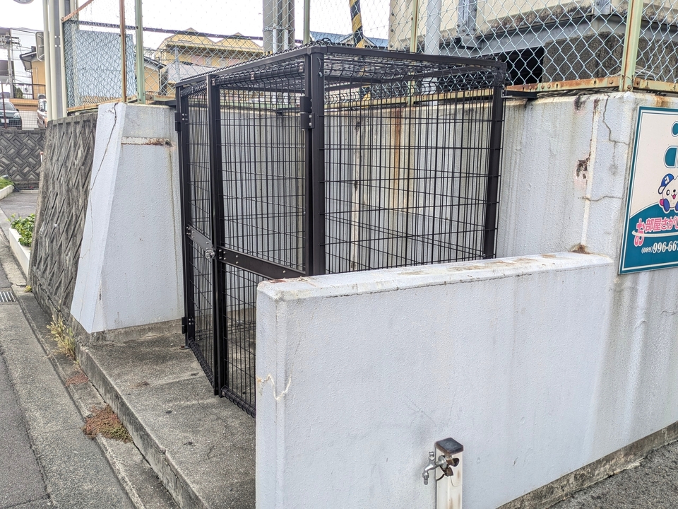 ゴミステーション