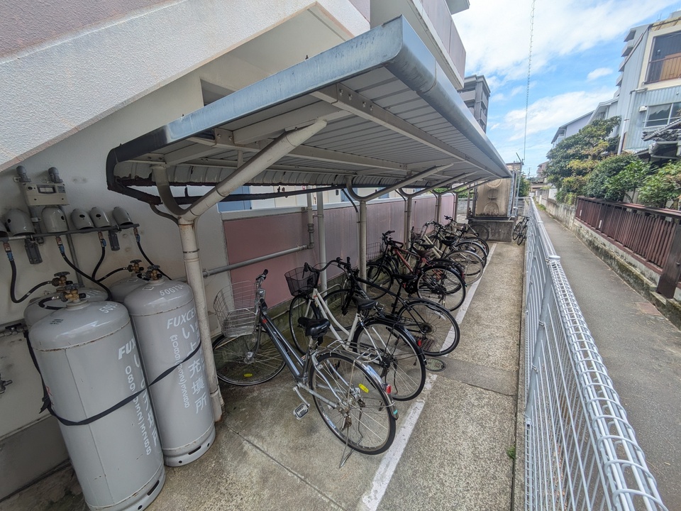 駐輪場