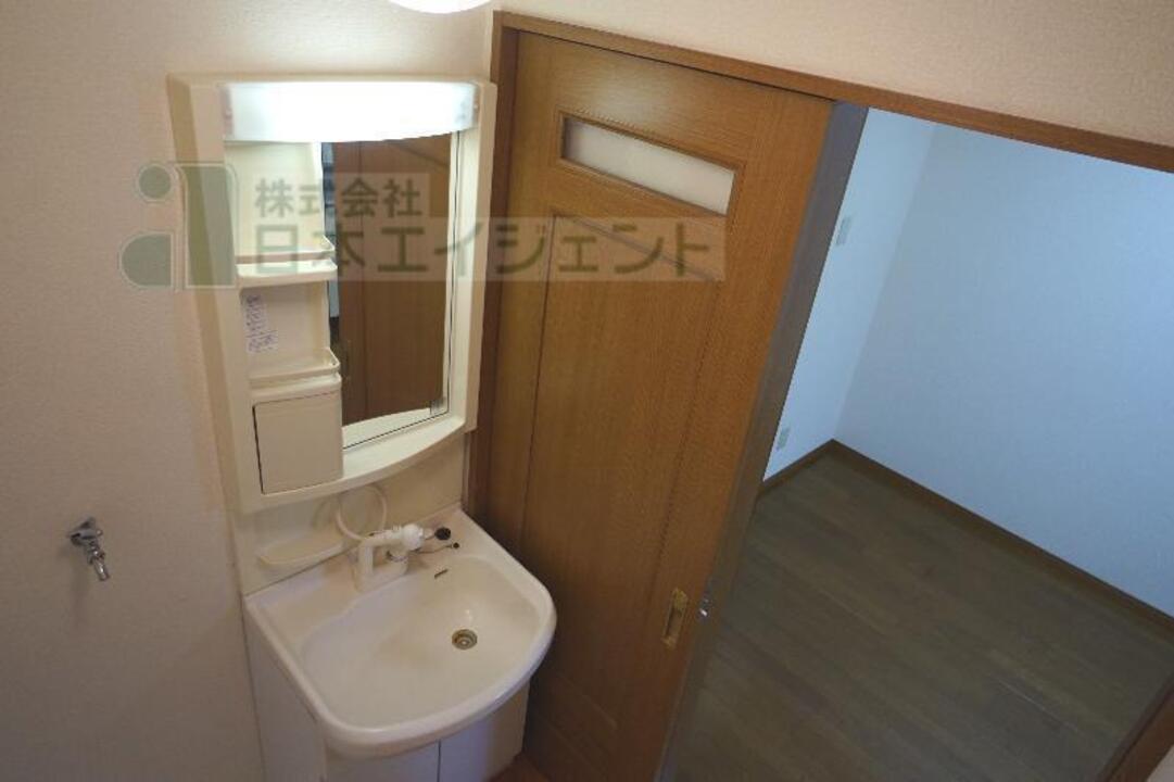 洗面所