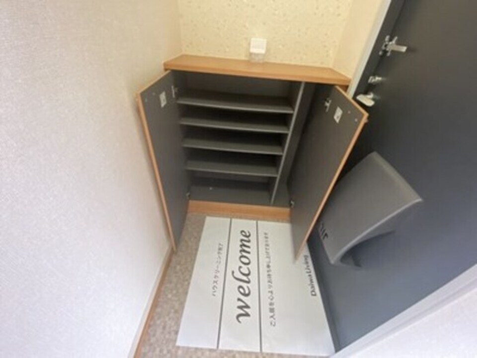 シューズボックス