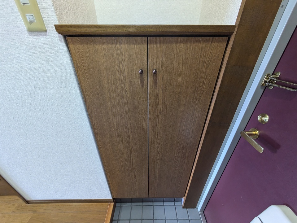 シューズボックス