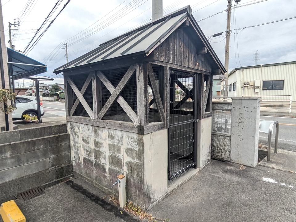 ゴミステーション