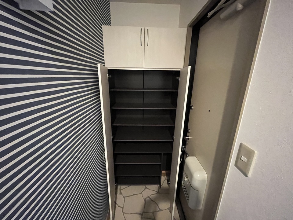 シューズボックス