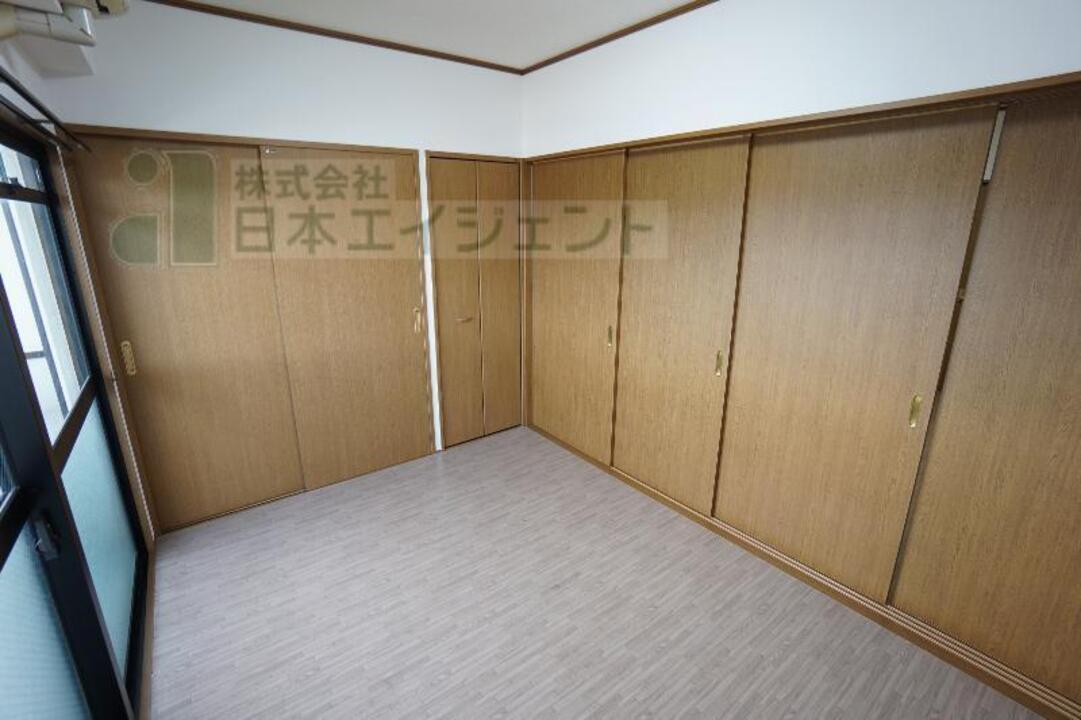 洋室