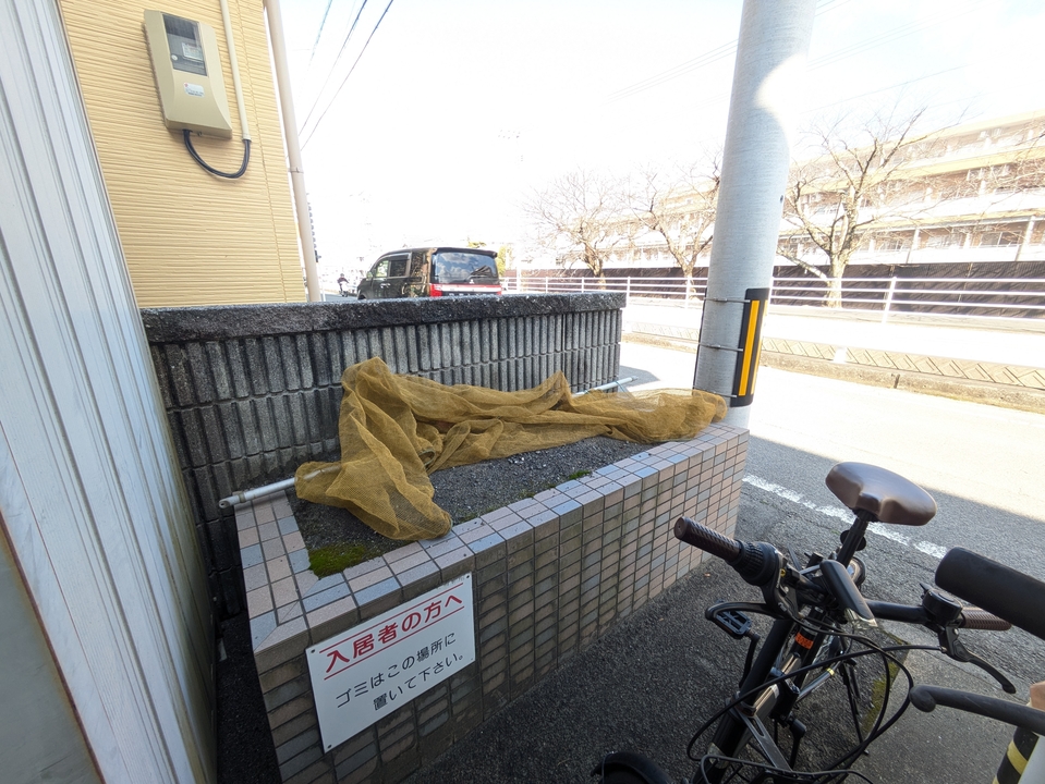 ゴミステーション