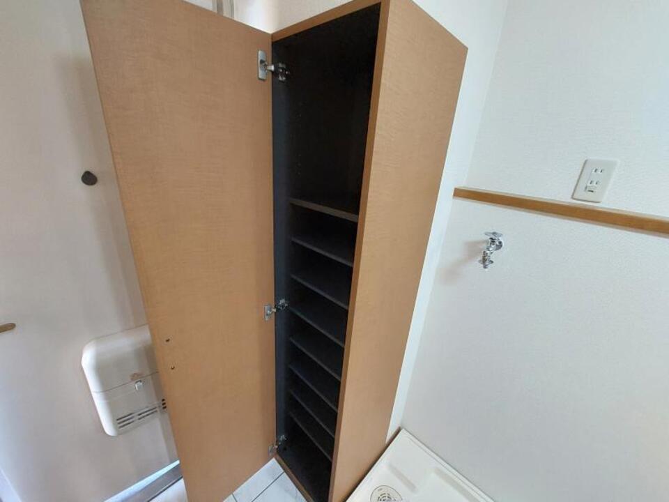 シューズボックス