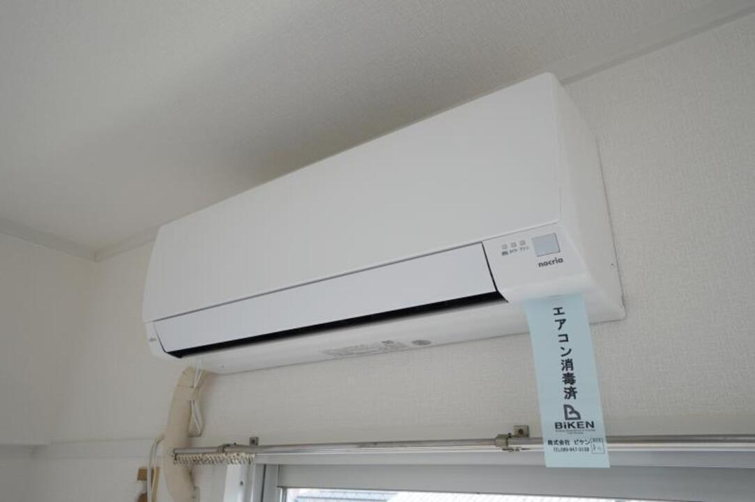 エアコン