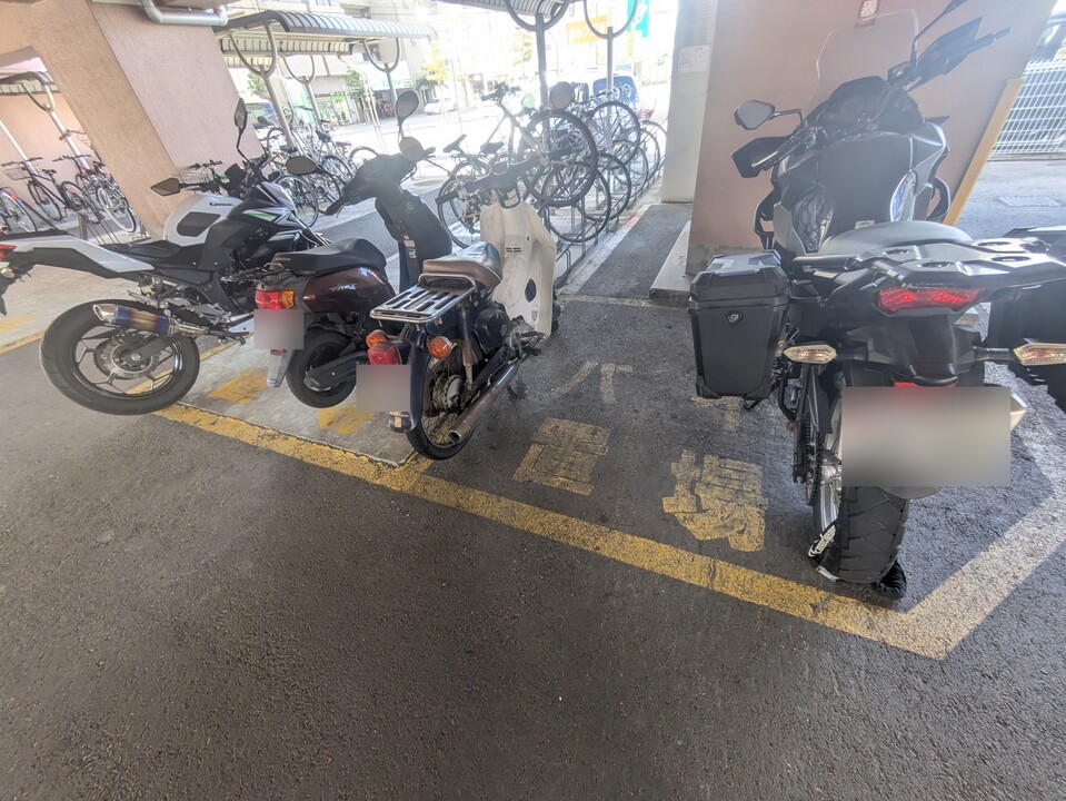 バイク置場