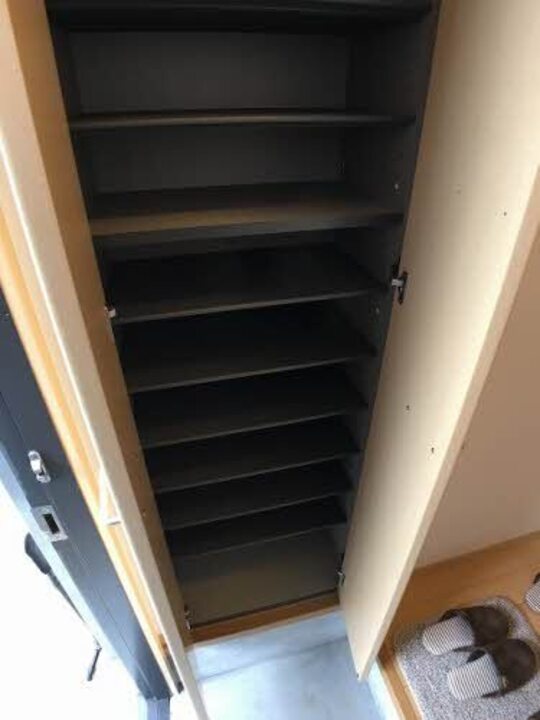 シューズボックス