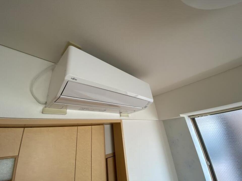 エアコン