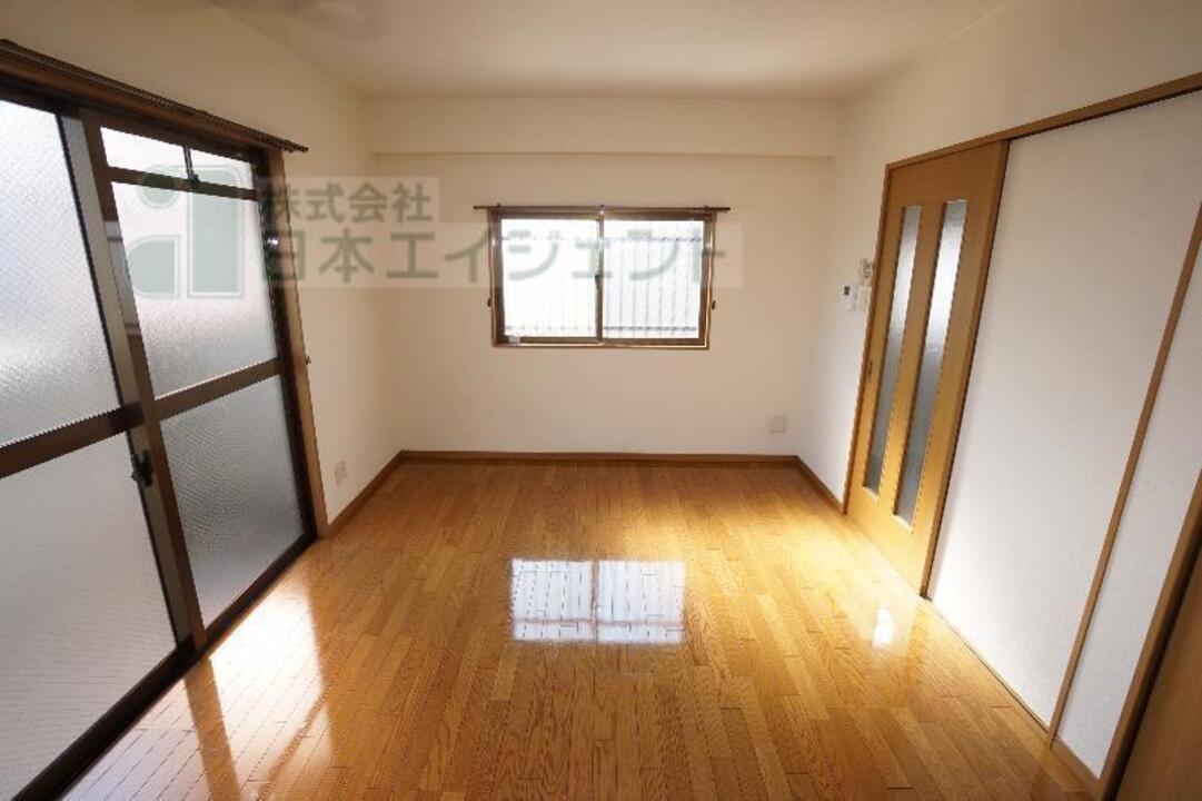 洋室