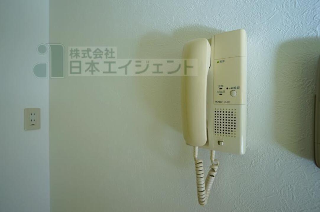 インターホン