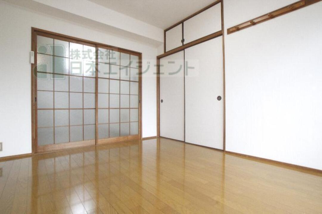 洋室