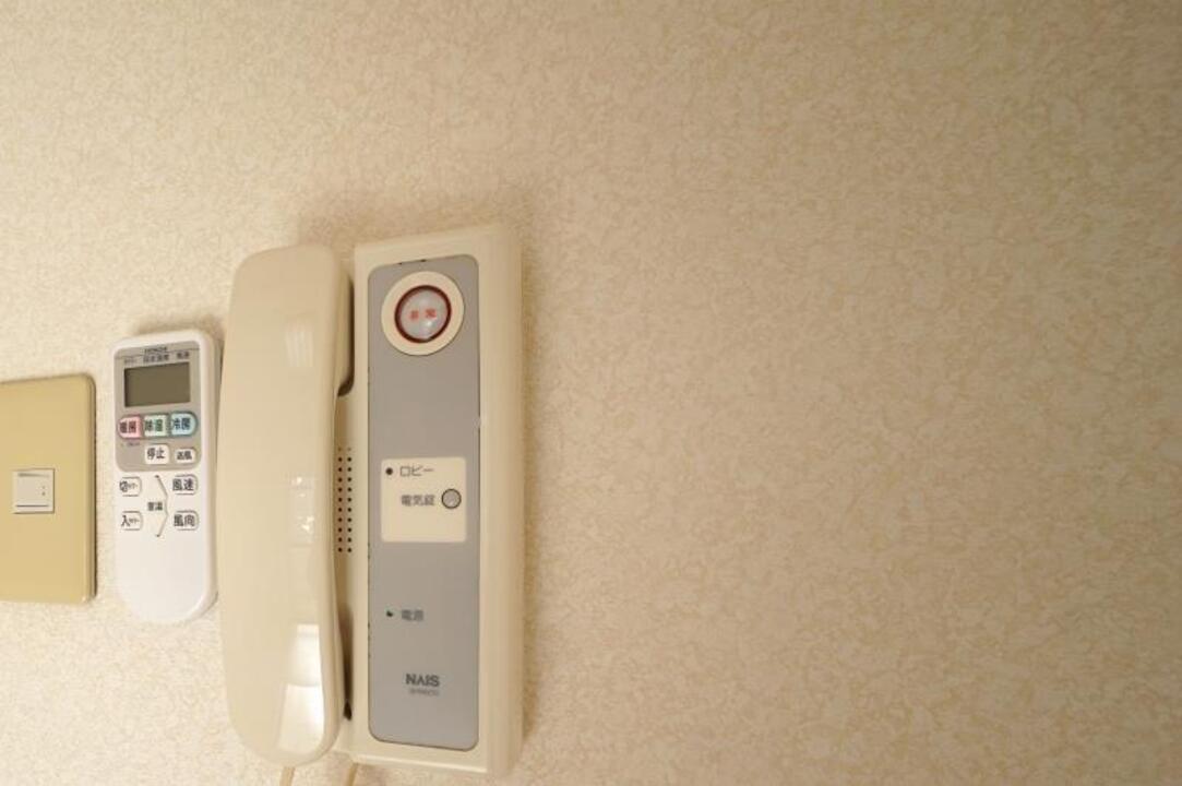 インターホン