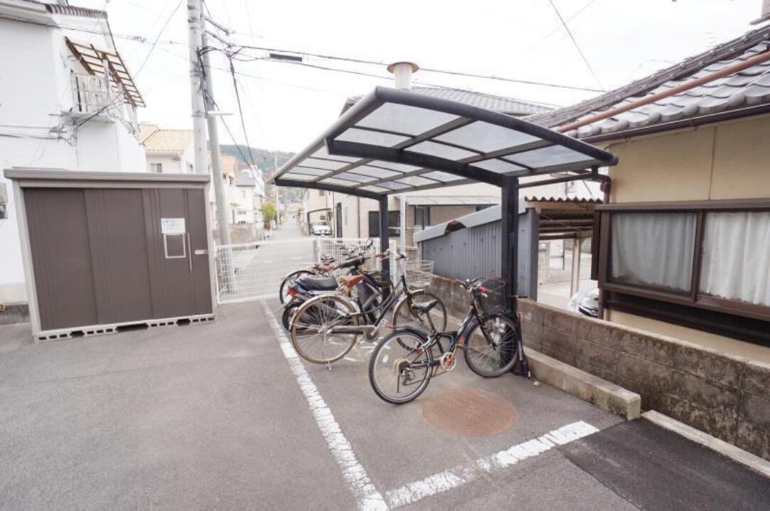 駐輪場