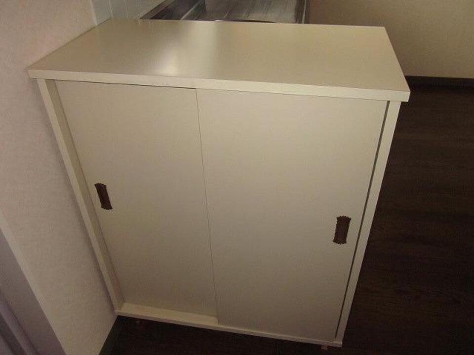 シューズボックス