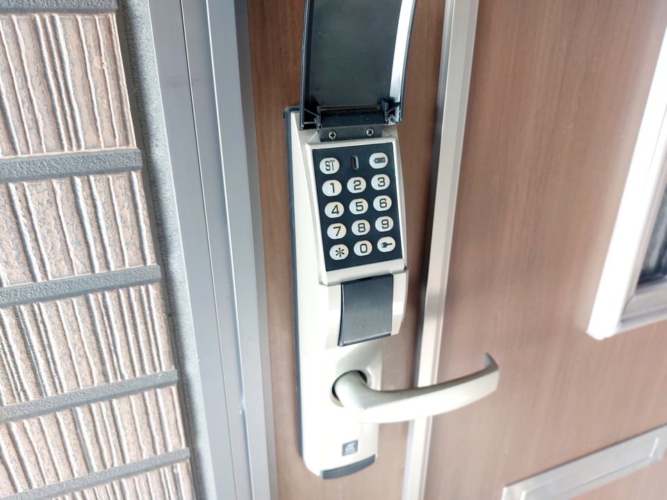 テンキーロック