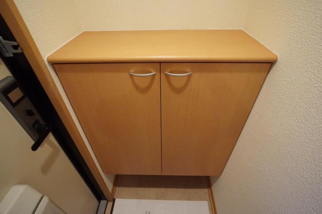 シューズボックス