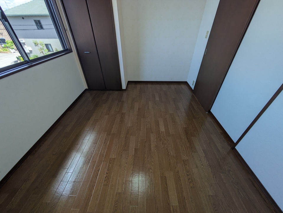 洋室5.7帖