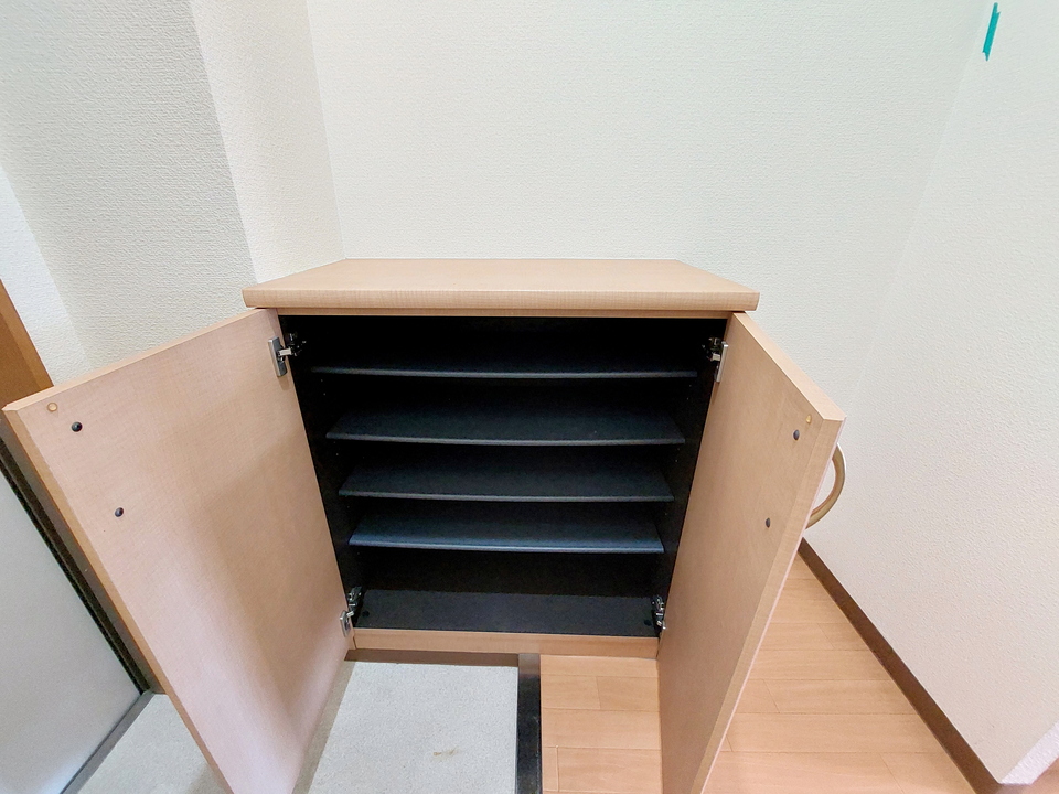 シューズボックス