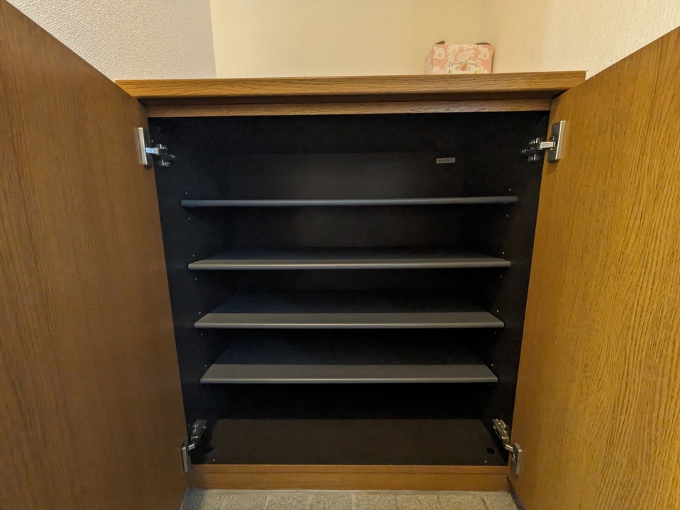 シューズボックス