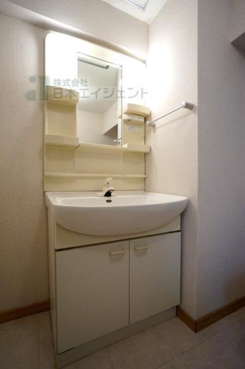 シャンプードレッサー