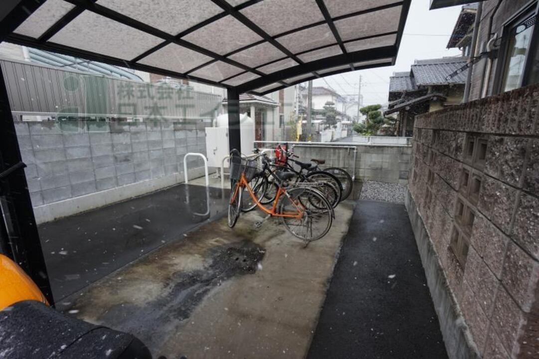 駐輪場