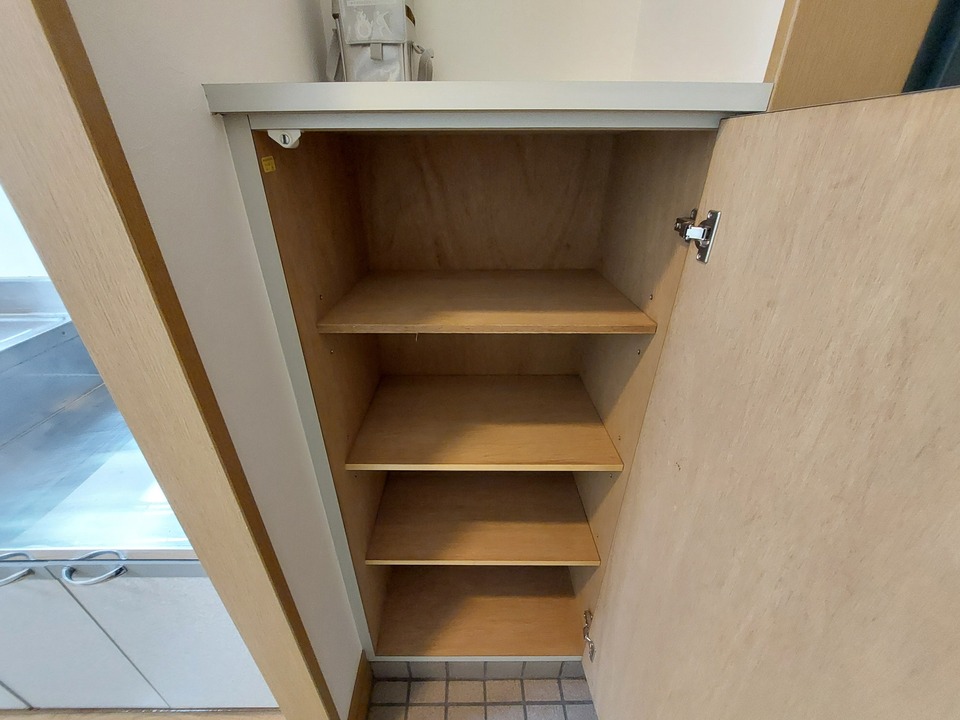 シューズボックス