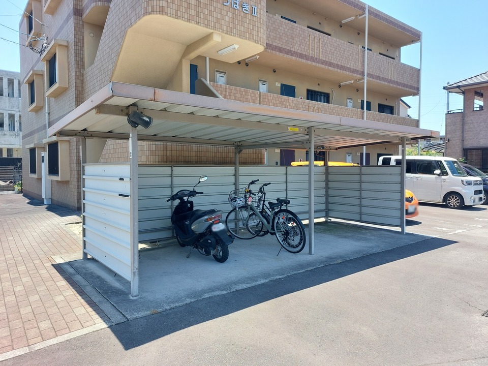 駐輪場