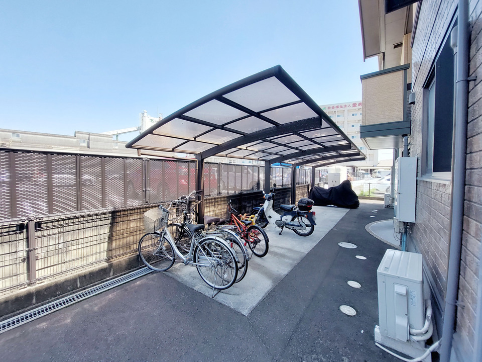 駐輪場