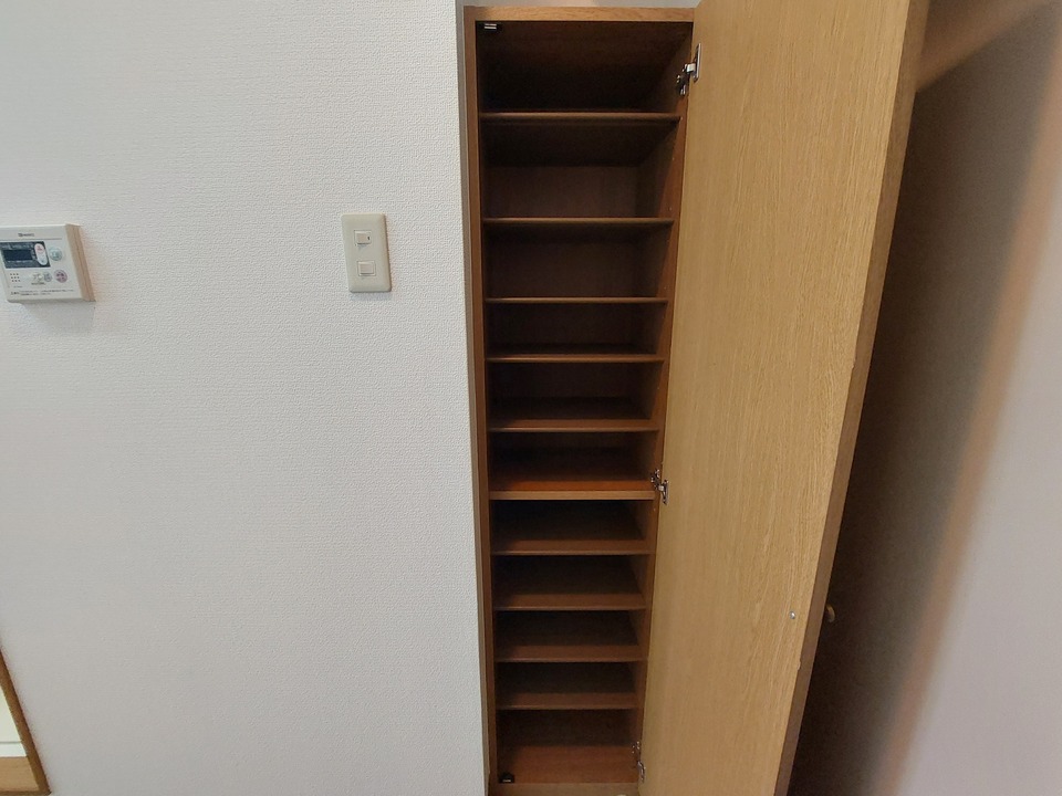 シューズボックス