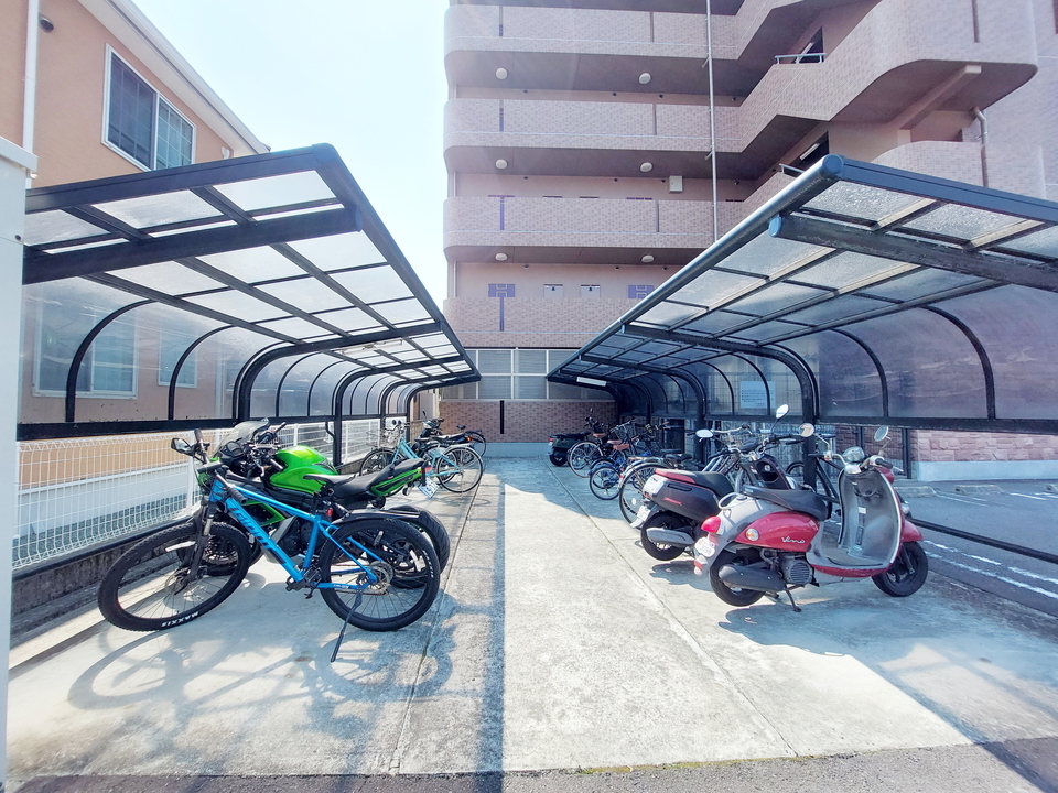 駐輪場