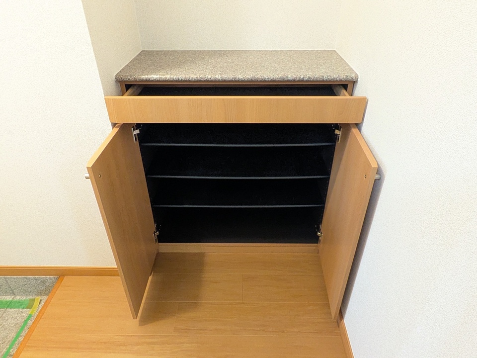 シューズボックス